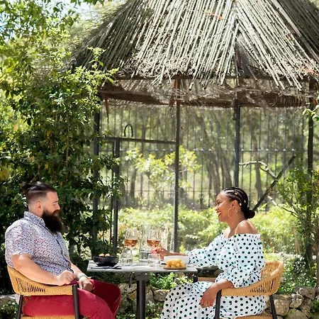 Soko Hotels-pont Du Gard Szálloda Remoulins