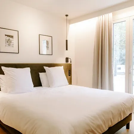 Soko Hotels-pont Du Gard Ремулен