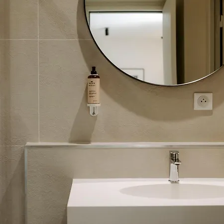 Soko Hotels-pont Du Gard 4* Ремулен