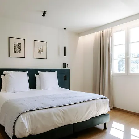 Soko Hotels-pont Du Gard Отель