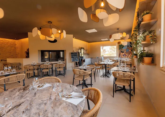 Hotel Soko Hotels-pont Du Gard